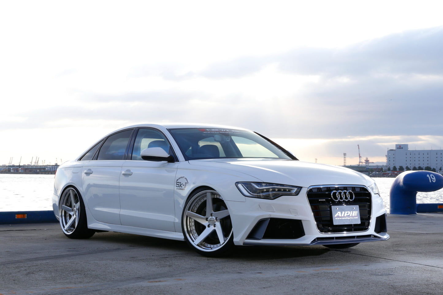 Audi A6 (4G MC前) NEWING Alpil Original Side Step