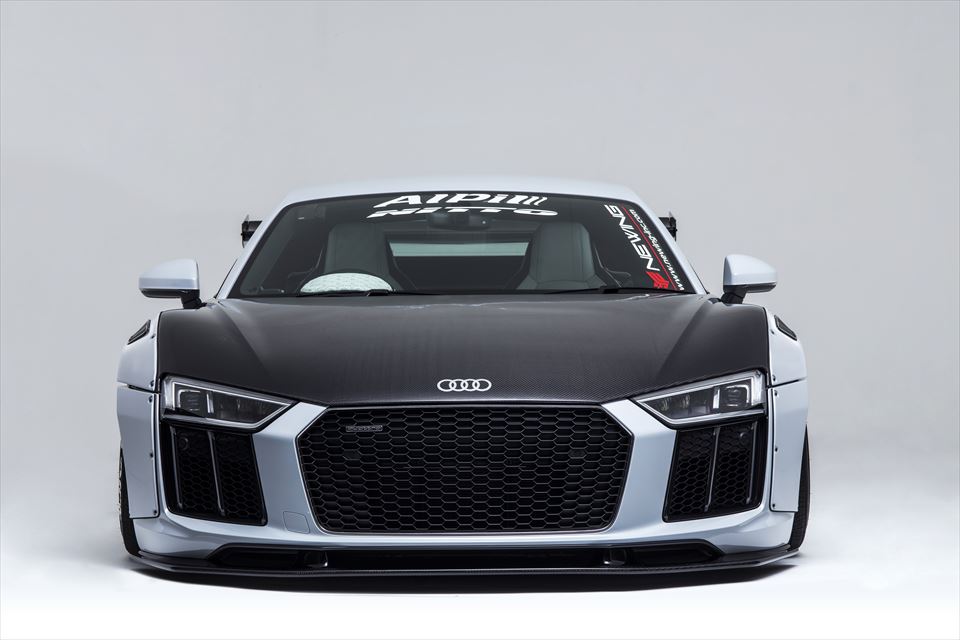 Audi R8 (4S)　Complete Body kit