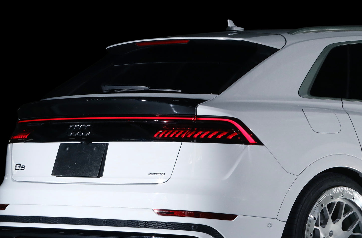 Audi Q8 NEWING Alpil Original Rear Wing
