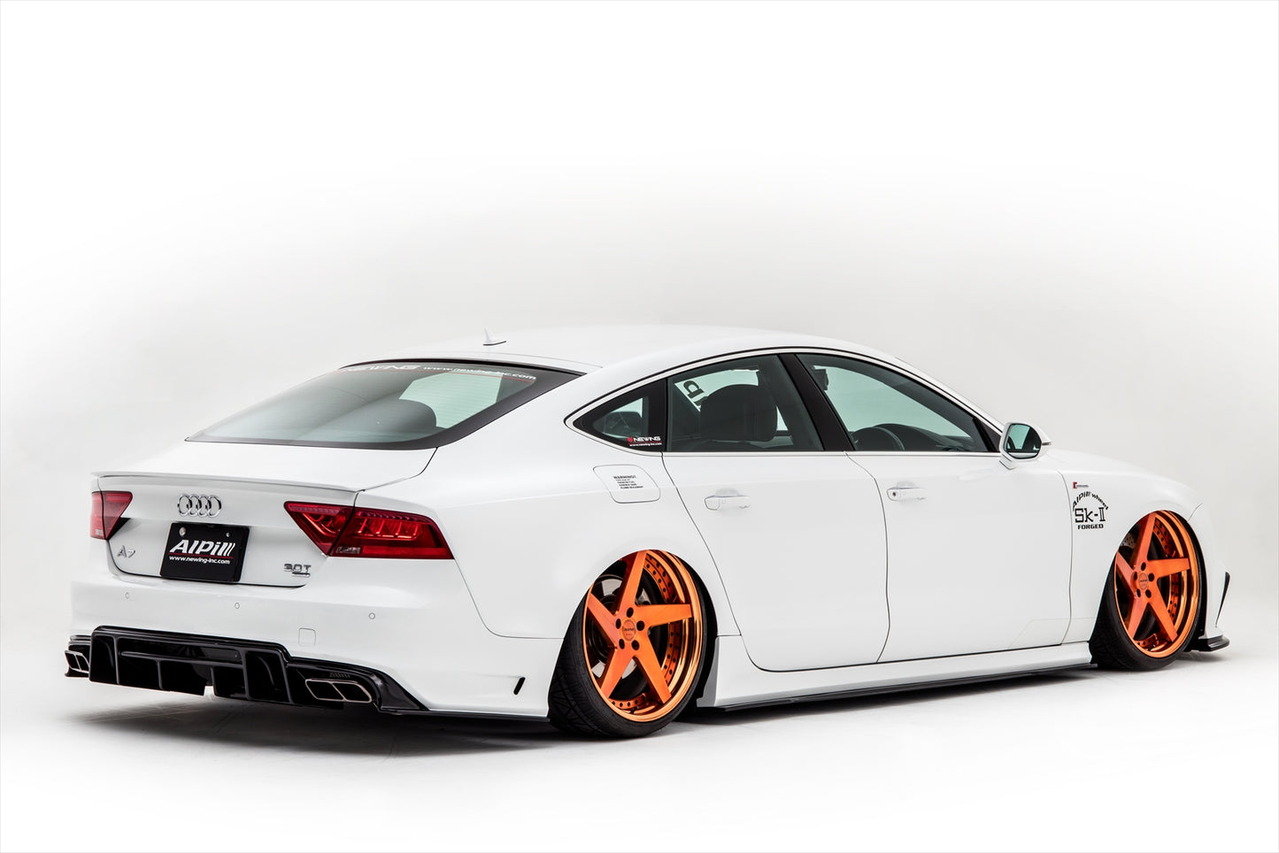 Audi A7sportback(4G型 MC前)  NEWING Alpil Original Full Body kit