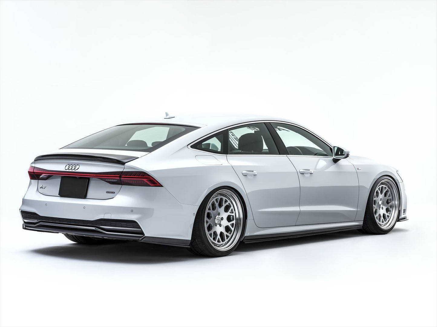 Audi A7sportback S-Line（F2) NEWING Alpil Original Rear Side Diffuser