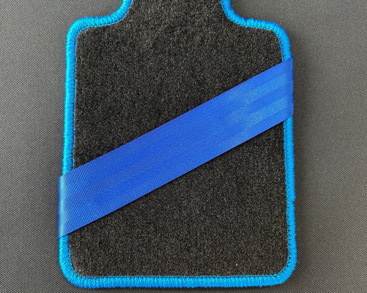 カラーシートベルト＆フロアマットスペシャルセット　（2本+4枚組）