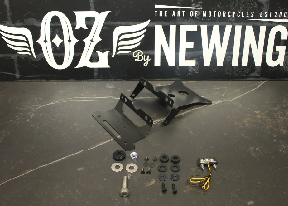 【OZbyNEWINGオリジナル】 リアフェンダーカウル専用テール・ナンバーキット