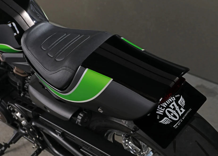 【OZbyNEWINGオリジナル】ハーレー スポーツスターS専用 リアーフェンダーカウル