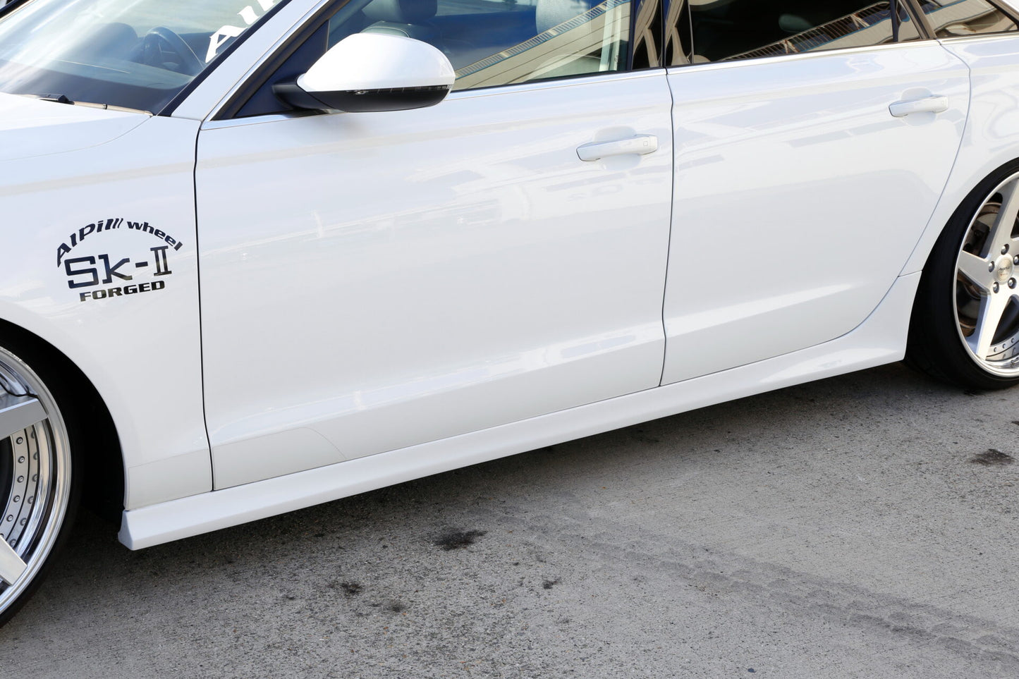 Audi A6 (4G MC前) NEWING Alpil Original Side Step